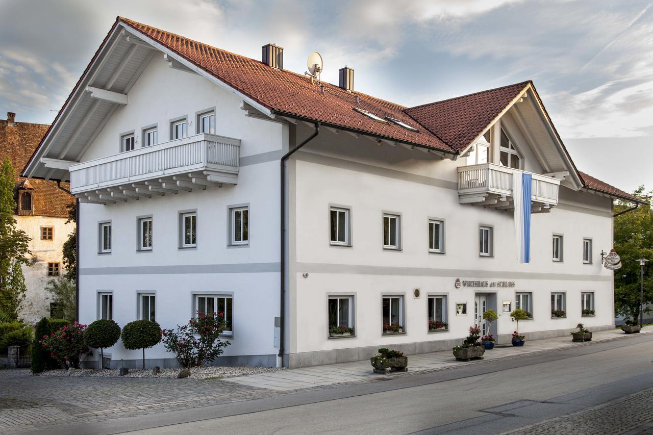 Hotel Wirtshaus Am Schloss Aicha vorm Wald Exterior foto